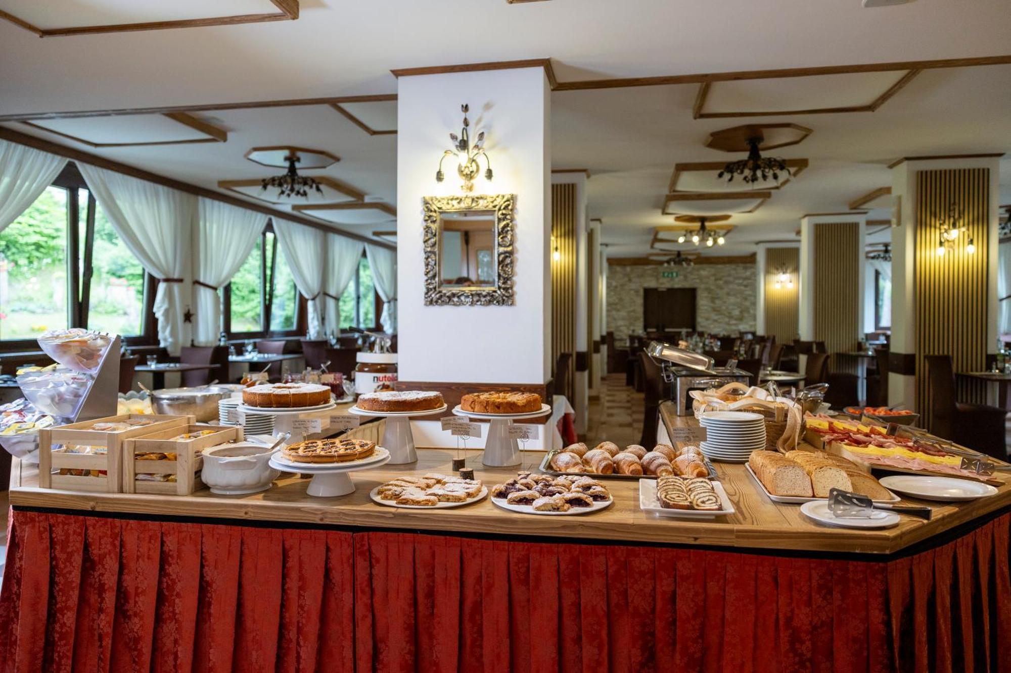 Hotel Derby فولجاريدا المظهر الخارجي الصورة